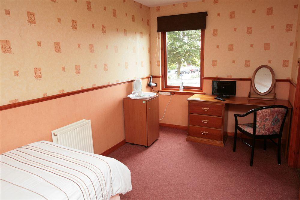 Livingston Lodge Hotel エクステリア 写真